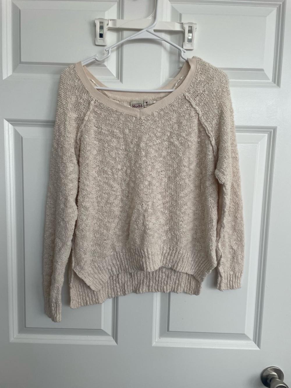 Mudd Women's Light Cream Scoop Neck Knit Sweater